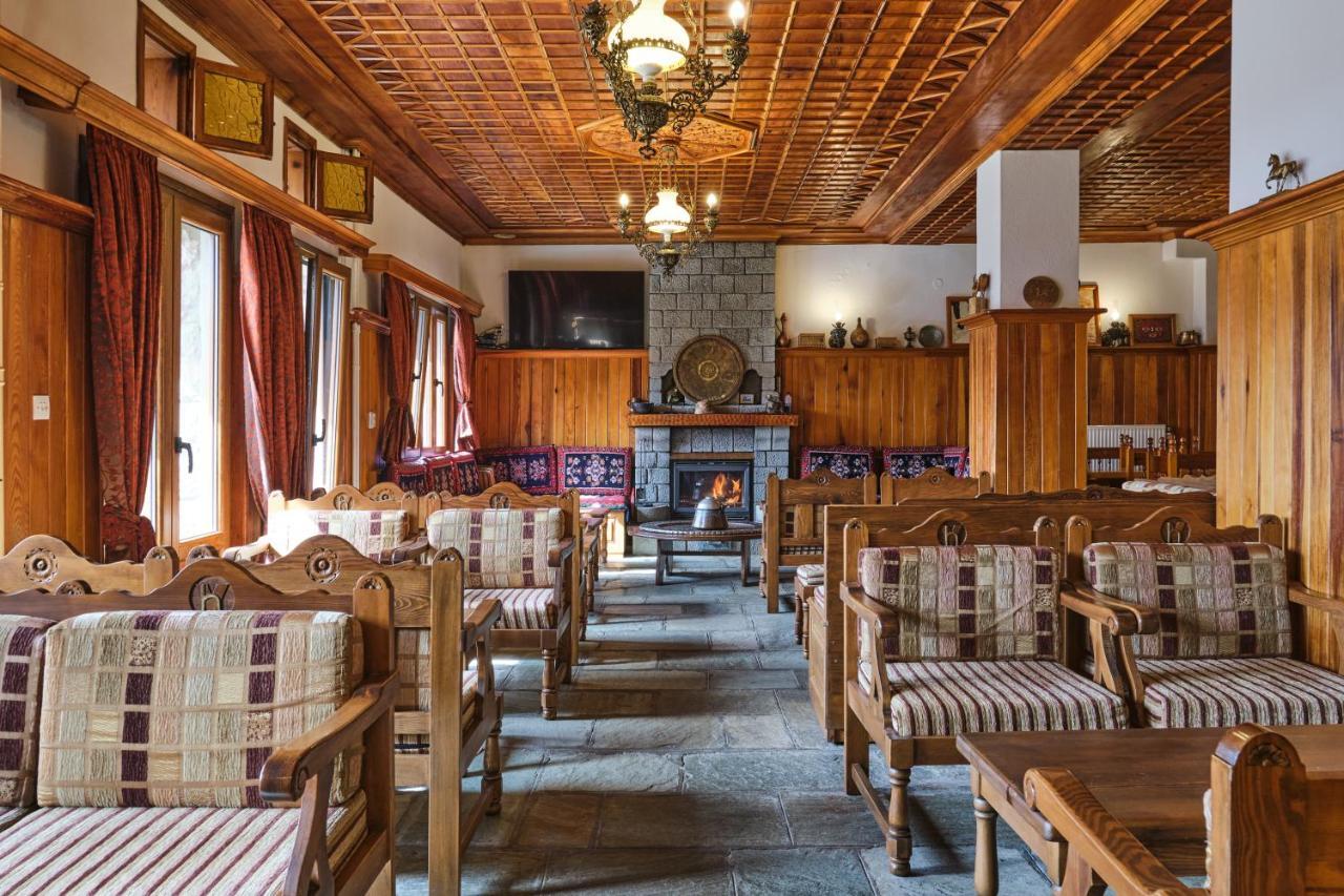 Hotel Victoria Metsovo Exterior foto