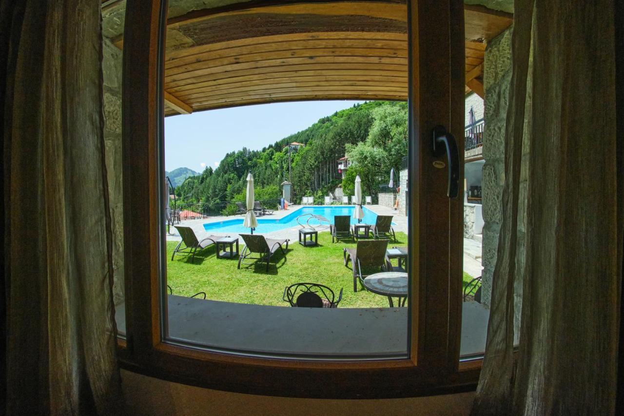 Hotel Victoria Metsovo Exterior foto